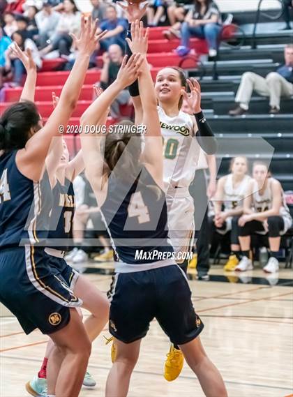 Thumbnail 1 in Pinewood vs. Menlo School (CCS-CIF Playoffs) photogallery.