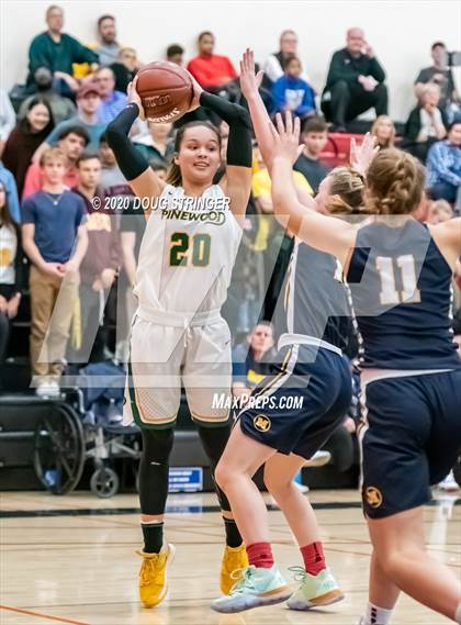 Thumbnail 2 in Pinewood vs. Menlo School (CCS-CIF Playoffs) photogallery.