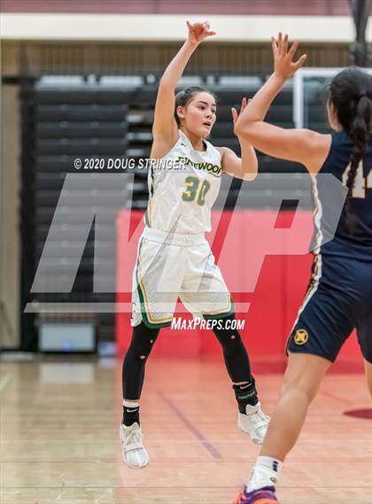 Thumbnail 3 in Pinewood vs. Menlo School (CCS-CIF Playoffs) photogallery.