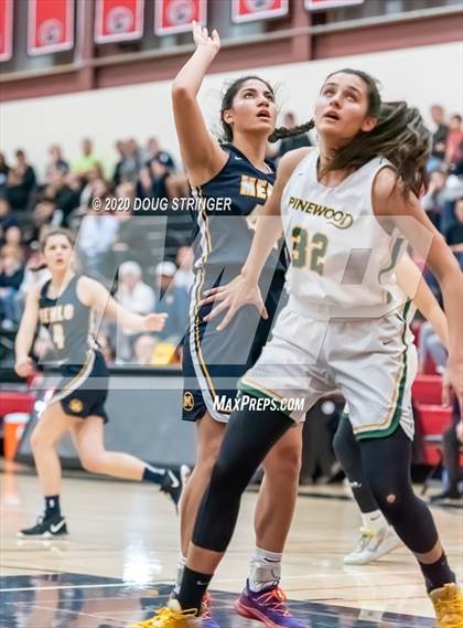 Thumbnail 3 in Pinewood vs. Menlo School (CCS-CIF Playoffs) photogallery.