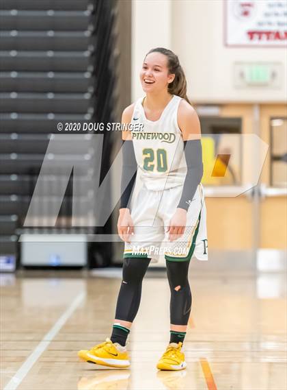 Thumbnail 1 in Pinewood vs. Menlo School (CCS-CIF Playoffs) photogallery.