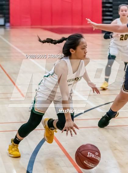 Thumbnail 2 in Pinewood vs. Menlo School (CCS-CIF Playoffs) photogallery.