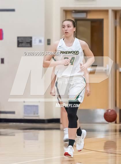 Thumbnail 2 in Pinewood vs. Menlo School (CCS-CIF Playoffs) photogallery.