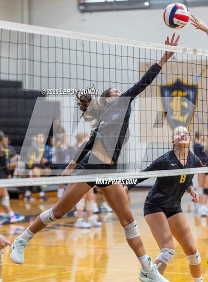 Thumbnail 3 in Academy of Richmond County vs. Grovetown photogallery.