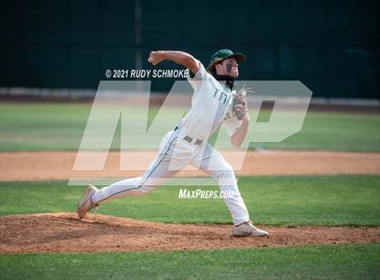 Thumbnail 3 in Del Norte @ Poway photogallery.