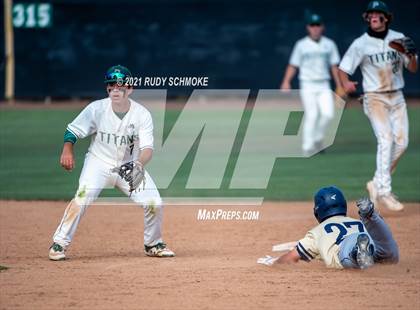 Thumbnail 3 in Del Norte @ Poway photogallery.