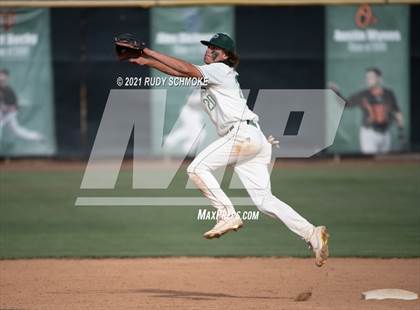 Thumbnail 3 in Del Norte @ Poway photogallery.