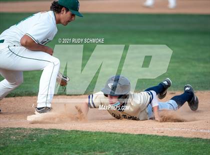 Thumbnail 2 in Del Norte @ Poway photogallery.