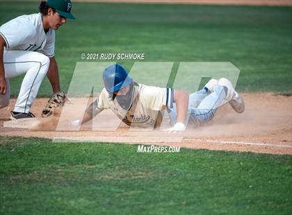 Thumbnail 3 in Del Norte @ Poway photogallery.