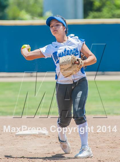 Thumbnail 3 in Archbishop Mitty vs. Pioneer (CIF CCS D2 Final) photogallery.