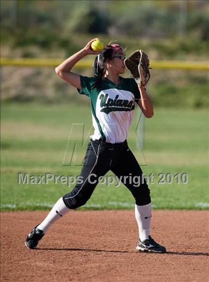 Thumbnail 1 in Upland @ Los Osos photogallery.