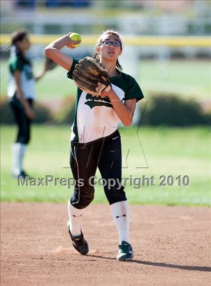 Thumbnail 1 in Upland @ Los Osos photogallery.