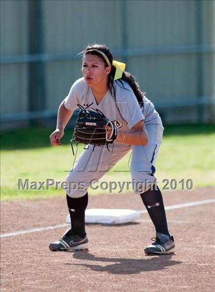 Thumbnail 1 in Upland @ Los Osos photogallery.
