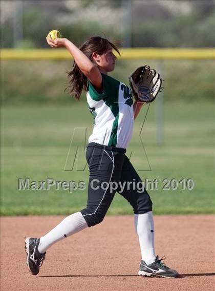Thumbnail 1 in Upland @ Los Osos photogallery.