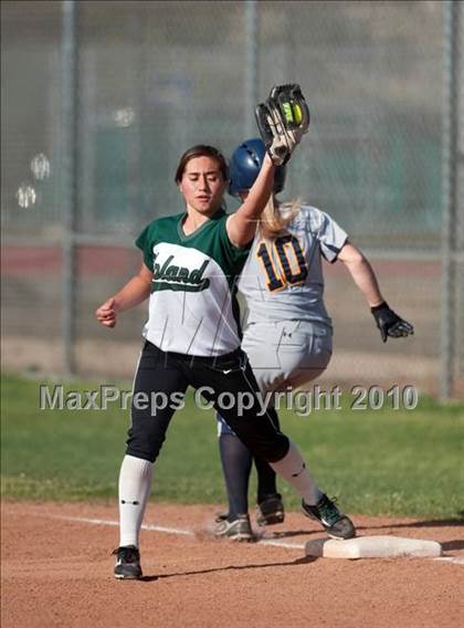 Thumbnail 3 in Upland @ Los Osos photogallery.