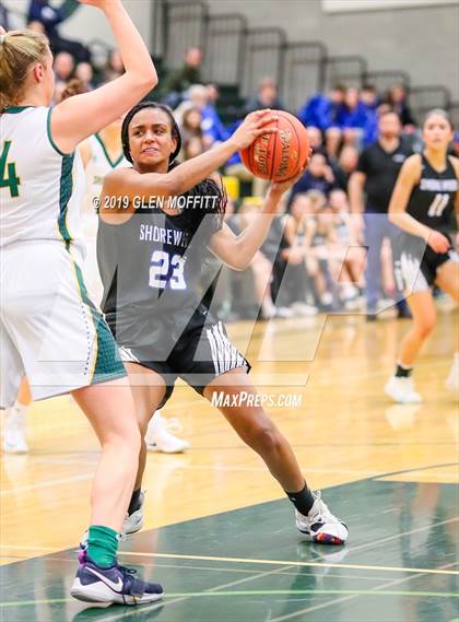 Thumbnail 1 in Shorewood @ Shorecrest photogallery.