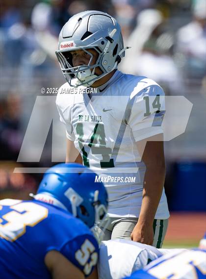 Thumbnail 1 in JV: De La Salle @ Junipero Serra photogallery.