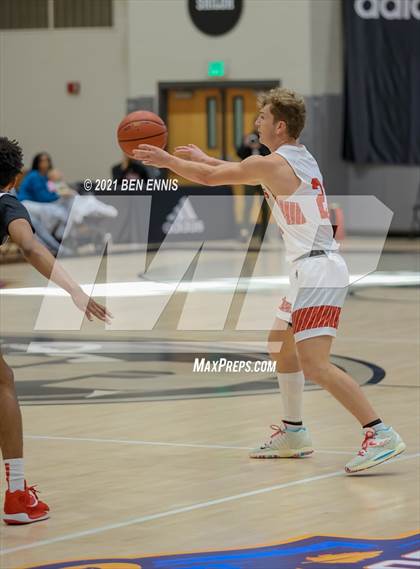 Thumbnail 2 in The Burlington School vs Southern California Academy (Holiday Hoopsgiving Tournament) photogallery.
