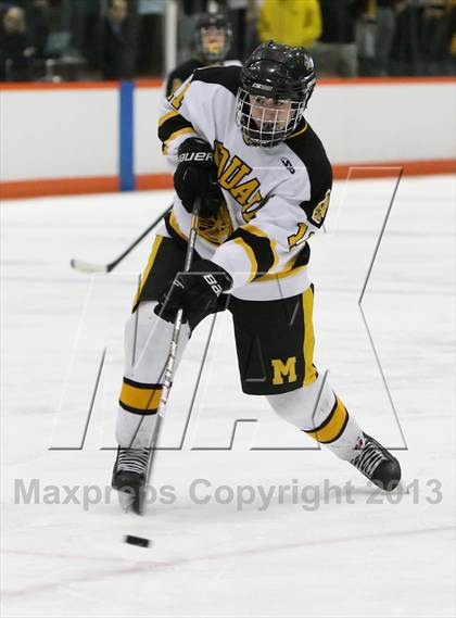 Thumbnail 2 in McQuaid Jesuit vs. Penfield (Section 5 Class A Final) photogallery.