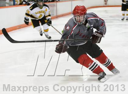 Thumbnail 3 in McQuaid Jesuit vs. Penfield (Section 5 Class A Final) photogallery.