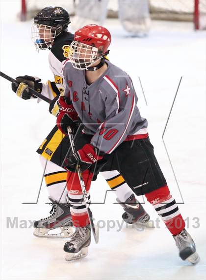 Thumbnail 2 in McQuaid Jesuit vs. Penfield (Section 5 Class A Final) photogallery.