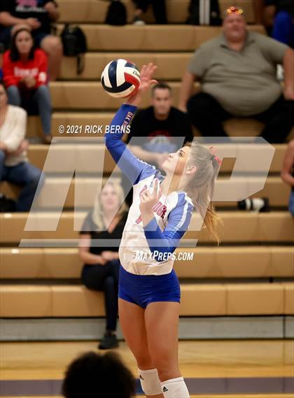 Thumbnail 2 in Oak Ridge vs Atascocita photogallery.