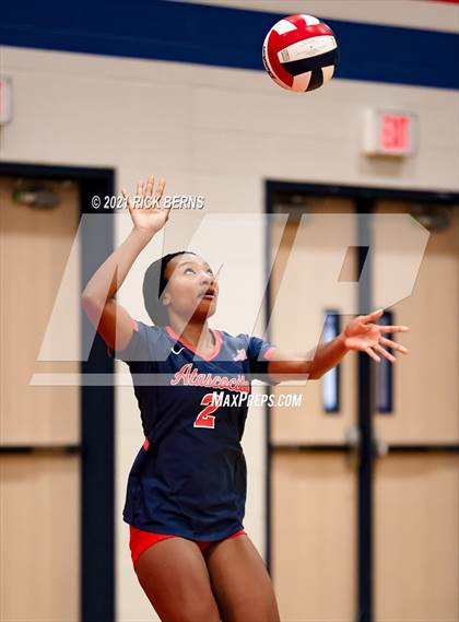 Thumbnail 2 in Oak Ridge vs Atascocita photogallery.