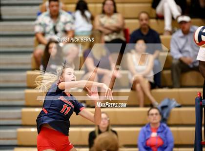 Thumbnail 2 in Oak Ridge vs Atascocita photogallery.