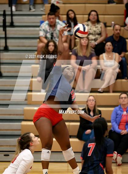 Thumbnail 3 in Oak Ridge vs Atascocita photogallery.