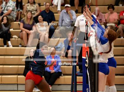 Thumbnail 1 in Oak Ridge vs Atascocita photogallery.
