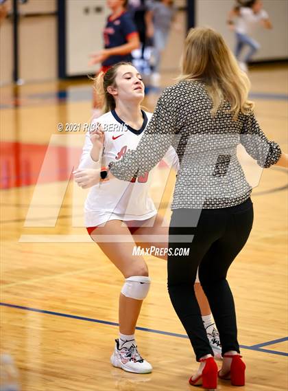 Thumbnail 1 in Oak Ridge vs Atascocita photogallery.