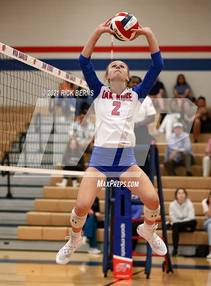 Thumbnail 3 in Oak Ridge vs Atascocita photogallery.