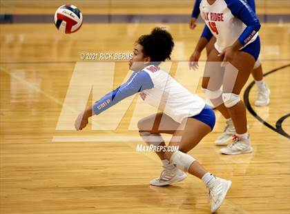 Thumbnail 2 in Oak Ridge vs Atascocita photogallery.