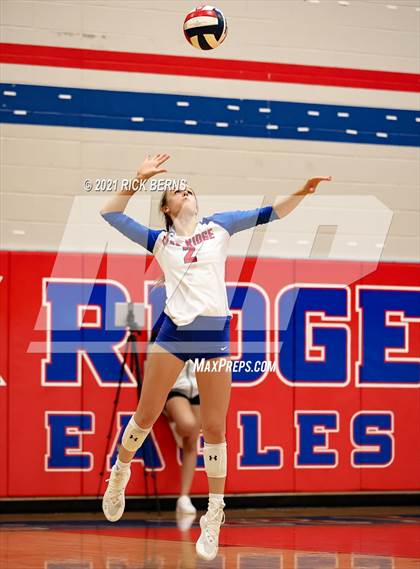 Thumbnail 1 in Oak Ridge vs Atascocita photogallery.