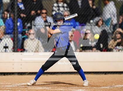 Thumbnail 2 in Grand junction central vs Fruita Monument (CHSAA 5A Round of 16) photogallery.