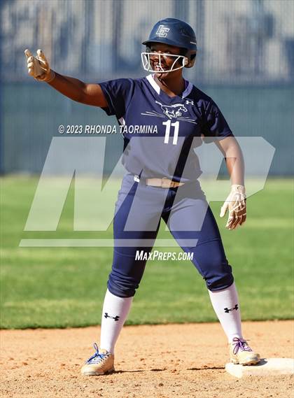 Thumbnail 1 in East Bernard vs. Lamar Consolidated photogallery.