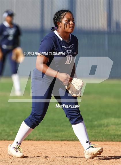 Thumbnail 1 in East Bernard vs. Lamar Consolidated photogallery.