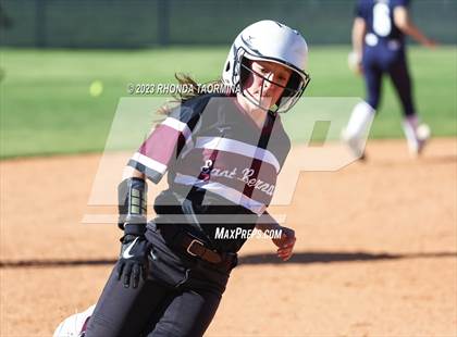 Thumbnail 3 in East Bernard vs. Lamar Consolidated photogallery.