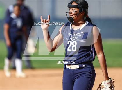 Thumbnail 3 in East Bernard vs. Lamar Consolidated photogallery.