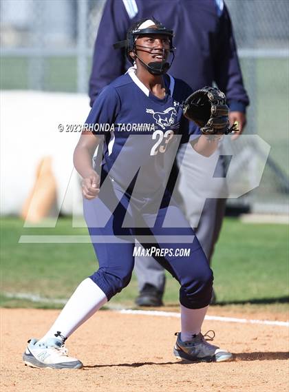 Thumbnail 3 in East Bernard vs. Lamar Consolidated photogallery.