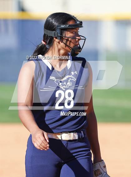 Thumbnail 3 in East Bernard vs. Lamar Consolidated photogallery.