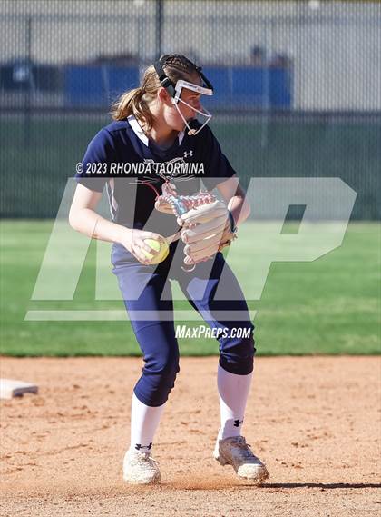 Thumbnail 2 in East Bernard vs. Lamar Consolidated photogallery.
