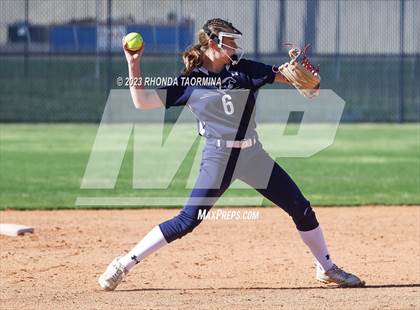 Thumbnail 1 in East Bernard vs. Lamar Consolidated photogallery.