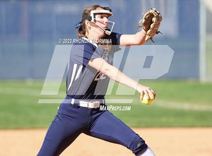 Thumbnail 3 in East Bernard vs. Lamar Consolidated photogallery.
