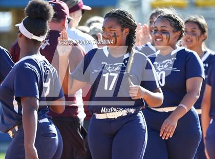 Thumbnail 3 in East Bernard vs. Lamar Consolidated photogallery.