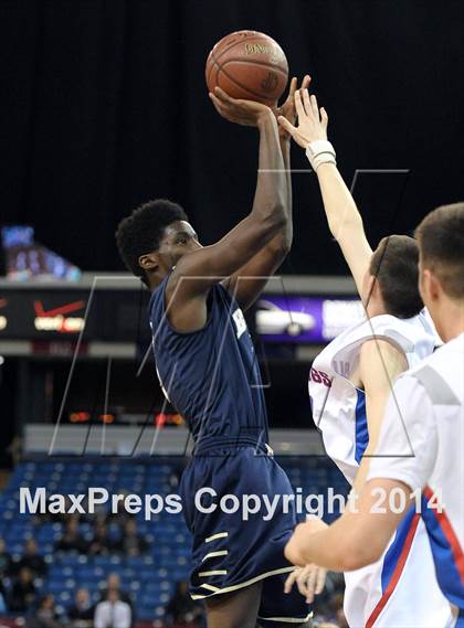 Thumbnail 2 in Folsom vs. St. John Bosco (CIF State D2 Final) photogallery.