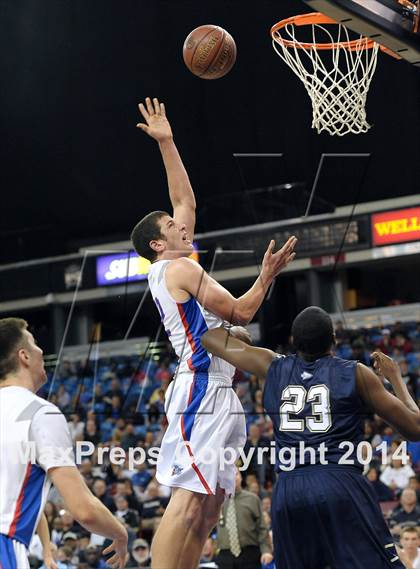Thumbnail 1 in Folsom vs. St. John Bosco (CIF State D2 Final) photogallery.