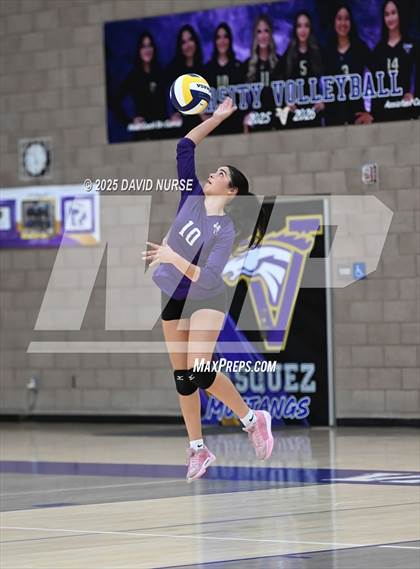 Thumbnail 3 in Desert Christian @ Vasquez photogallery.