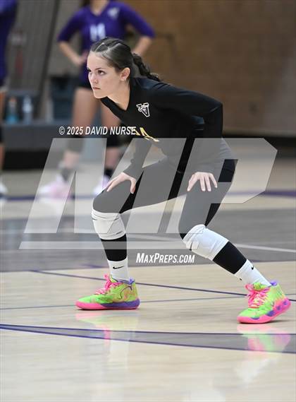 Thumbnail 3 in Desert Christian @ Vasquez photogallery.