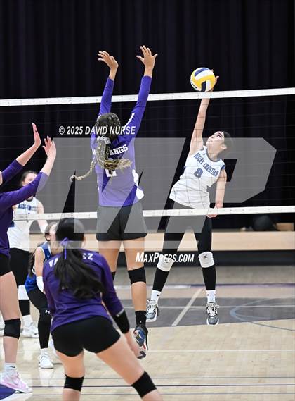 Thumbnail 2 in Desert Christian @ Vasquez photogallery.